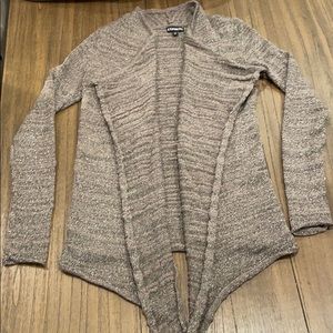 🟡 Express Sweater